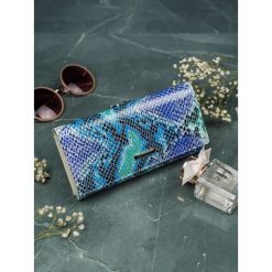 Portfel damski skórzany wężowy RFID Lorenti 72031-SM - 72031-SM. Pomarańczowe portfele damskie LORENTI, z lakierowanej skóry. Za 79,99 zł.