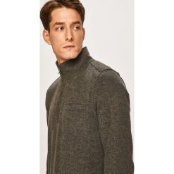 Pierre Cardin - Bluza. Niebieskie bluzy męskie Pierre Cardin, m, bez wzorów, z bawełny, z kapturem, z krótkim rękawem, krótkie, bez kaptura. W wyprzedaży za 219,90 zł.