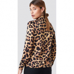 XLE the Label Koszula Megan - Brown. Brązowe koszule damskie XLE the Label. Za 200,95 zł.