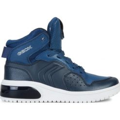 Geox tenisówki chłopięce XLED 41 niebieskie. Niebieskie buty chłopięce sportowe Geox, z aplikacjami, street, bez zapięcia. W wyprzedaży za 339,00 zł.