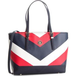 Torebki klasyczne damskie: Torebka TOMMY HILFIGER - Honey Med Tote Print AW0AW05665 902