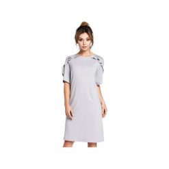 B035 Elegancka sukienka midi z falbankami. Czarne sukienki damskie BE, xxl, eleganckie, krótkie, midi, sportowe. Za 145,00 zł.