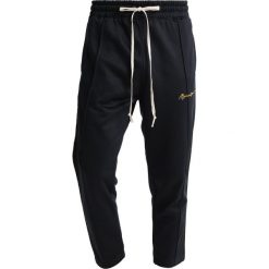 Spodnie dresowe męskie: Mennace TRICOT TRACK BOTTOMS VELVET STRIPE Spodnie treningowe navy
