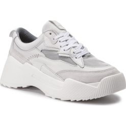 Sneakersy Napapijri Blanche N0YJTY. Białe półbuty damskie Napapijri. W wyprzedaży za 359,00 zł.