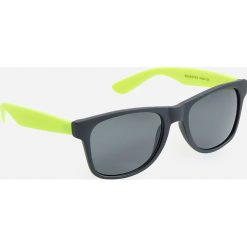 Okulary przeciwsłoneczne - Zielony. Zielone okulary przeciwsłoneczne męskie Reserved. Za 49,99 zł.