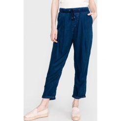 Pepe Jeans Donna Spodnie Niebieski. Niebieskie spodnie damskie Pepe Jeans, z lyocellu. Za 438,95 zł.