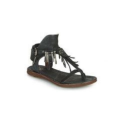 Sandały Airstep / A.S.98 RAMOS. Czarne sandały damskie Airstep / A.S.98, bez wzorów, bez obcasa, bez zapięcia. Za 447,30 zł.