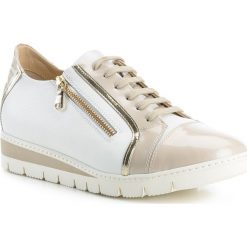 Buty damskie. Niebieskie buty sportowe damskie Wittchen, bez wzorów, ze skóry, sportowe. W wyprzedaży za 399,90 zł.