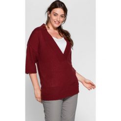 Swetry klasyczne damskie: Sweter w kolorze bordowym