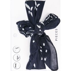 Apaszki damskie: Pieces – Apaszka