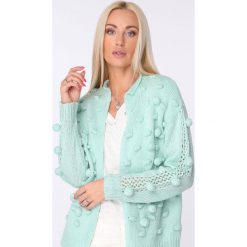 Sweter z pomponami miętowy MISC232. Zielone kardigany damskie marki Fasardi. Za 119,20 zł.