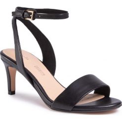 Sandały CLARKS - Amali Jewel 261478374 Black Leather. Czarne klapki damskie Clarks, bez wzorów, ze skóry ekologicznej, bez obcasa, na obcasie. Za 389,00 zł.