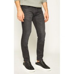 Jeansy Slim Fit Hugo Hugo 734 50426691. Czarne jeansy męskie HUGO, m, bez wzorów, z elastanu. W wyprzedaży za 349,00 zł.
