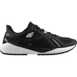 Buty multisportowe MRK męskie OBMS301 - głęboka czerń. Czarne buty sportowe męskie marki 4f, z meshu, bez zapięcia, do biegania. Za 249,99 zł.