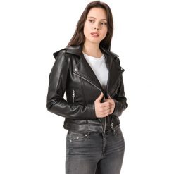 Calvin Klein Kurtka Czarny. Czarne kurtki damskie Calvin Klein, na wiosnę, l, bez wzorów, z poliesteru, bez kaptura. Za 859,95 zł.