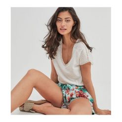 T-shirt damski. Szare bluzki damskie Promod, bez wzorów, z bawełny, z dekoltem na plecach. Za 89,90 zł.