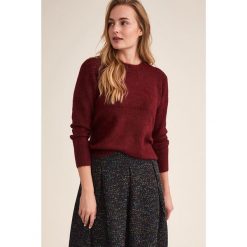 Sweter w kolorze bordowym. Czerwone swetry damskie TATUUM, l, bez wzorów, bez rękawów, bez kaptura. W wyprzedaży za 84,95 zł.