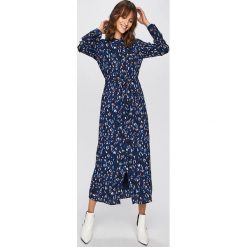 Vero Moda - Sukienka. Czarne sukienki damskie Vero Moda, na co dzień, s, bez wzorów, z poliesteru, casualowe, bez kołnierzyka, z długim rękawem, długie, midi, proste. W wyprzedaży za 89,90 zł.