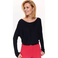 Sweter długi rękaw damski. Niebieskie swetry damskie Top Secret, bez wzorów, z dzianiny, eleganckie, z długim rękawem, długie, bez kaptura. Za 69,99 zł.