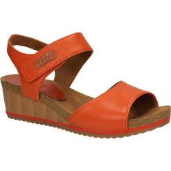 SANDAŁY CAPRICE 9-28293-2. Brązowe sandały damskie Casu. Za 219,99 zł.