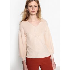 Kardigany damskie: Sweter z cienkiej dzianiny z dekoltem w serek