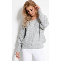 Sweter oversize na wiosnę - szary, s/m. Szare swetry damskie e-margeritka.pl, na wiosnę, s, bez wzorów, z wełny, z krótkim rękawem, krótkie, bez kaptura. Za 119,99 zł.