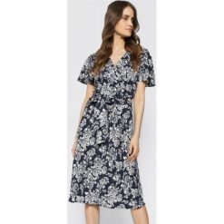 Sukienka letnia Lauren Ralph Lauren 200772834. Niebieskie sukienki damskie Lauren Ralph Lauren, na lato, bez wzorów, z wiskozy, bez kołnierzyka, bez rękawów. W wyprzedaży za 549,00 zł.