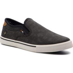 Tenisówki WRANGLER - Mitos Slip On WM91101A Black 062. Czarne półbuty męskie marki Wrangler, na co dzień, bez wzorów, z gumy, eleganckie, bez zapięcia. Za 199,00 zł.