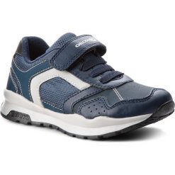 Sneakersy GEOX - J Coridan B. D J845DD 0FE14 C0700 S Navy/Avio. Niebieskie trampki chłopięce Geox, bez wzorów, ze skóry ekologicznej, na rzepy. W wyprzedaży za 149,00 zł.