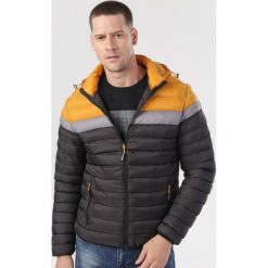 Czarno-Żółta Kurtka Urileli. Czarne kurtki męskie Born2be, xl, bez wzorów, bez kaptura. Za 179,99 zł.