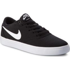 Buty NIKE - Sb Check Solar Cnvs 921463 010 Black/White/Pure Platinum. Czarne buty sportowe damskie Nike, bez wzorów, z gumy, sportowe. W wyprzedaży za 179,00 zł.