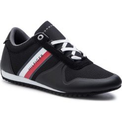 Sneakersy TOMMY HILFIGER - Essential Modern Mesh Runner FM0FM02270 Black 990. Czarne sneakersy męskie TOMMY HILFIGER, na co dzień, bez wzorów, ze skóry ekologicznej, eleganckie, bez zapięcia. Za 359,00 zł.