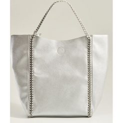 Torba shopper z łańcuszkiem - Srebrny. Szare torby damskie na zakupy Mohito, bez wzorów, bez dodatków. Za 129,99 zł.