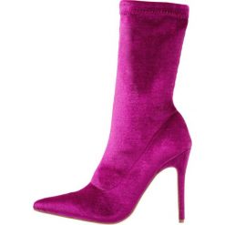 Buty zimowe damskie: Public Desire DIRECT Kozaki na obcasie rose pink