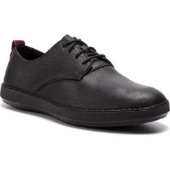 Półbuty CLARKS - Komuter Walk 261415667 Black Leather. Czarne półbuty skórzane męskie marki Clarks, na co dzień. Za 429,00 zł.