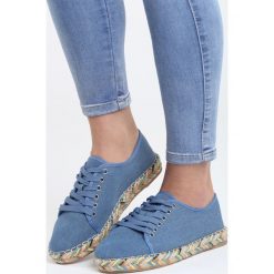 Granatowe Espadryle Little Treasure. Niebieskie espadryle damskie Born2be, bez wzorów, z tkaniny, bez obcasa, na płaskiej podeszwie. Za 49,99 zł.
