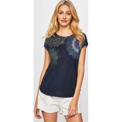 Desigual - T-shirt. Niebieskie bluzki damskie Desigual, s, bez wzorów, z bawełny, z okrągłym kołnierzem, z krótkim rękawem. W wyprzedaży za 119,90 zł.