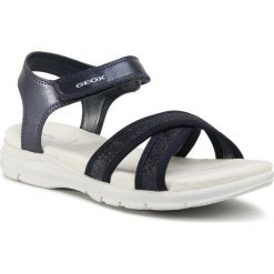 Sandały GEOX - J S.Sukie G. B J020VB 0NFEW C4002 S Navy. Niebieskie sandały dziewczęce Geox, ze skóry ekologicznej, bez zapięcia. Za 239,00 zł.
