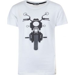 TXM T-SHIRT DZIECIECY CHŁOPIĘCY WZÓR 146 BIAŁY. Białe t-shirty chłopięce TXM, bez wzorów, bez rękawów. Za 9,99 zł.