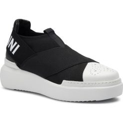 Sneakersy POLLINI - SA15094G18T3100A Bia/Ner. Czarne półbuty damskie Pollini, ze skóry. Za 889,00 zł.