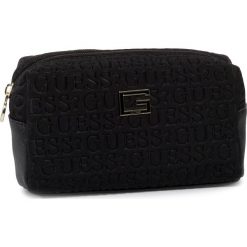 Kosmetyczka GUESS - Caris Accessories PWCARI P0214 BLA. Czarne kosmetyczki męskie Guess, z aplikacjami, z tkaniny. Za 169,00 zł.