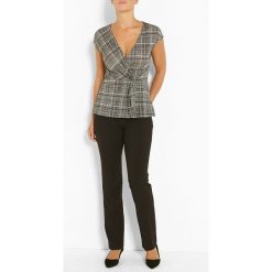 Koszulka w kolorze szarym. Szare koszulki damskie Jacqueline Riu, w kratkę, klasyczne, bez kołnierzyka. W wyprzedaży za 49,95 zł.