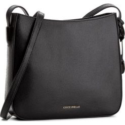 Torebka COCCINELLE - AF5 Clementine E1 AF5 15 01 01 Noir 001. Czarne listonoszki damskie Coccinelle. W wyprzedaży za 539,00 zł.