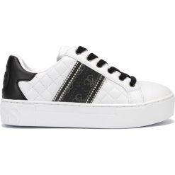 Guess Mayby Tenisówki Biały. Białe trampki i tenisówki damskie Guess, z aplikacjami, z materiału. Za 450,95 zł.