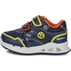 Geox tenisówki chłopięce B942PB_05411_C0749 21 granatowe. Buty chłopięce sportowe Geox, bez wzorów, eleganckie, bez zapięcia. Za 239,00 zł.
