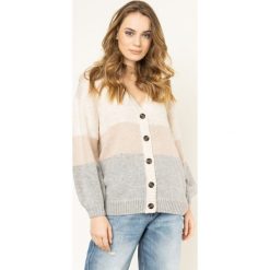 Sweter Pepe Jeans Misschool PL701566. Swetry damskie Pepe Jeans, l, bez wzorów, z jeansu, klasyczne, bez rękawów, bez kaptura. W wyprzedaży za 259,00 zł.