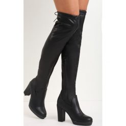 Czarne Kozaki More Strength. Czarne buty zimowe damskie marki Born2be, na wysokim obcasie, na słupku. Za 159,99 zł.