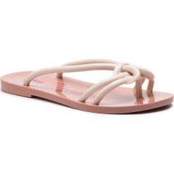 Klapki MELISSA - Saudade Ad 32430 Pink/Beige 51716. Brązowe klapki damskie marki Melissa, bez wzorów, z tworzywa sztucznego, bez obcasa, na obcasie. Za 199,00 zł.