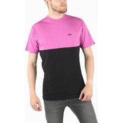 Vans Colorblock Koszulka Czarny Różowy. Różowe podkoszulki męskie Vans, l, bez wzorów, z bawełny, bez kołnierzyka, krótkie. Za 94,95 zł.