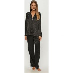 Guess Jeans - Piżama. Czarne piżamy damskie Guess Jeans, s, z aplikacjami, z elastanu, z długim rękawem. Za 419,90 zł.